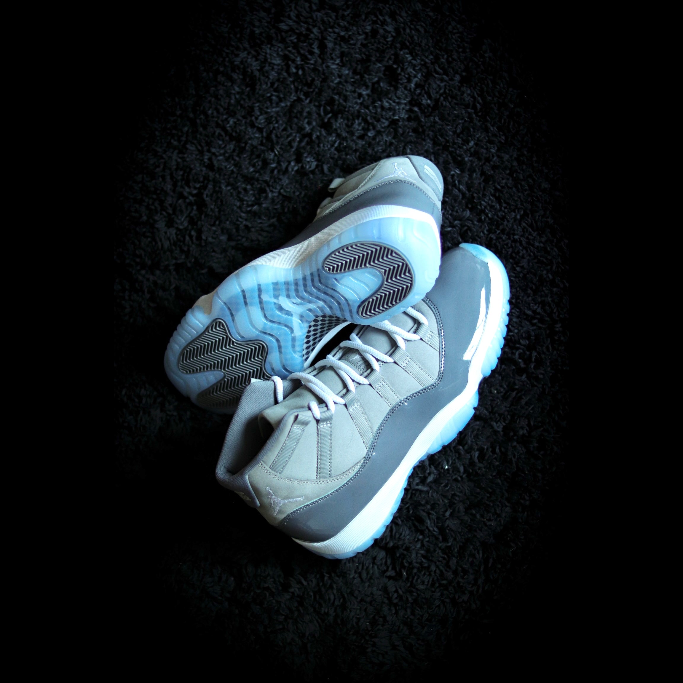 Shops jordan 11 smoke grey